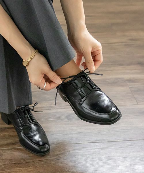 30%OFF】ヒールアップレザーシューズ | A de Vivre（アドゥヴィーヴル