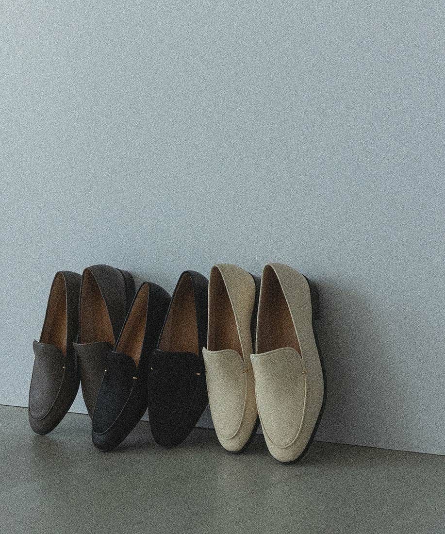 50%OFF】レザー ヴァンプシューズ | A de Vivre（アドゥヴィーヴル